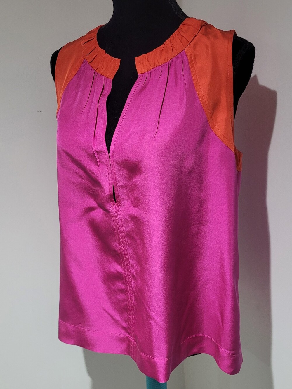 Marc By Marc Jacobs Pink and Orange Silk Blend Sleeveless Blouse - Picture 3 of 9